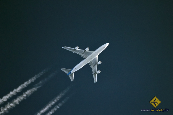 Boeing 747-406M